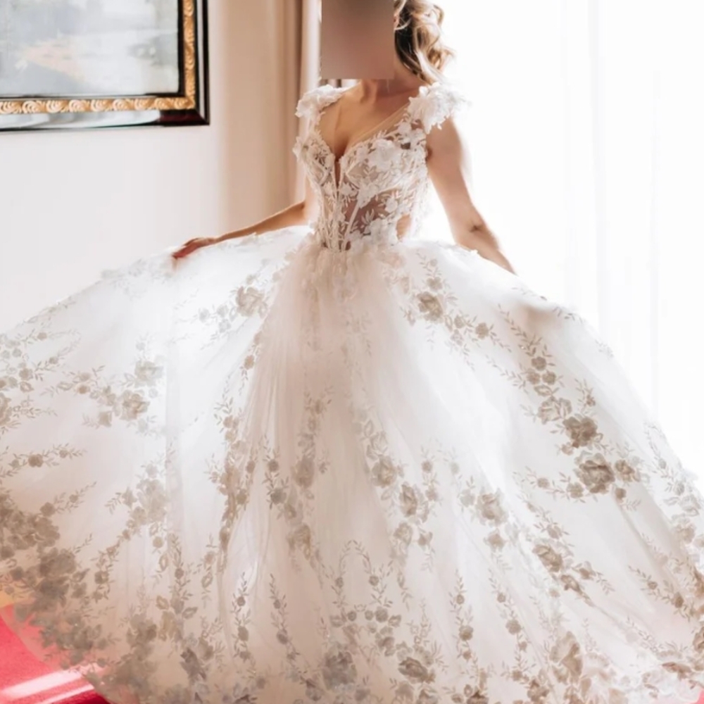 Pnina Tornai Style #4916PT – Current Kleinfeld Couture Gown